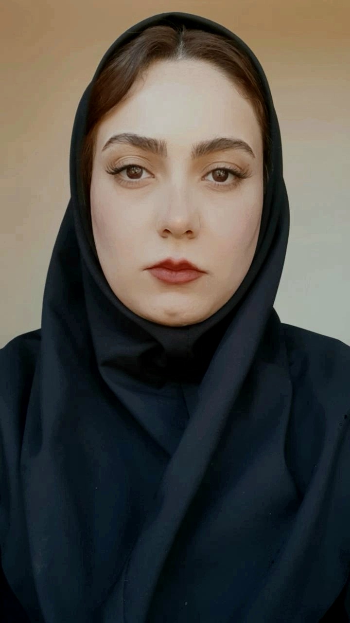 محدثه آقاجری